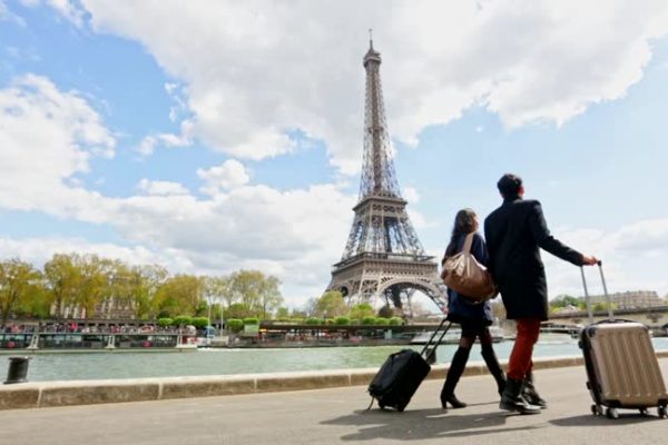 Is it Safe to Travel to Paris Right Now